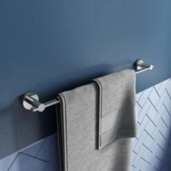 Croydex Flexi-Fix Metra Towel Rail - Chrome 7 Croydex Flexi-Fix Metra Towel Rail - Chrome -Home Bathroom croydex flexi fix metra towel rail chrome qm542741 2